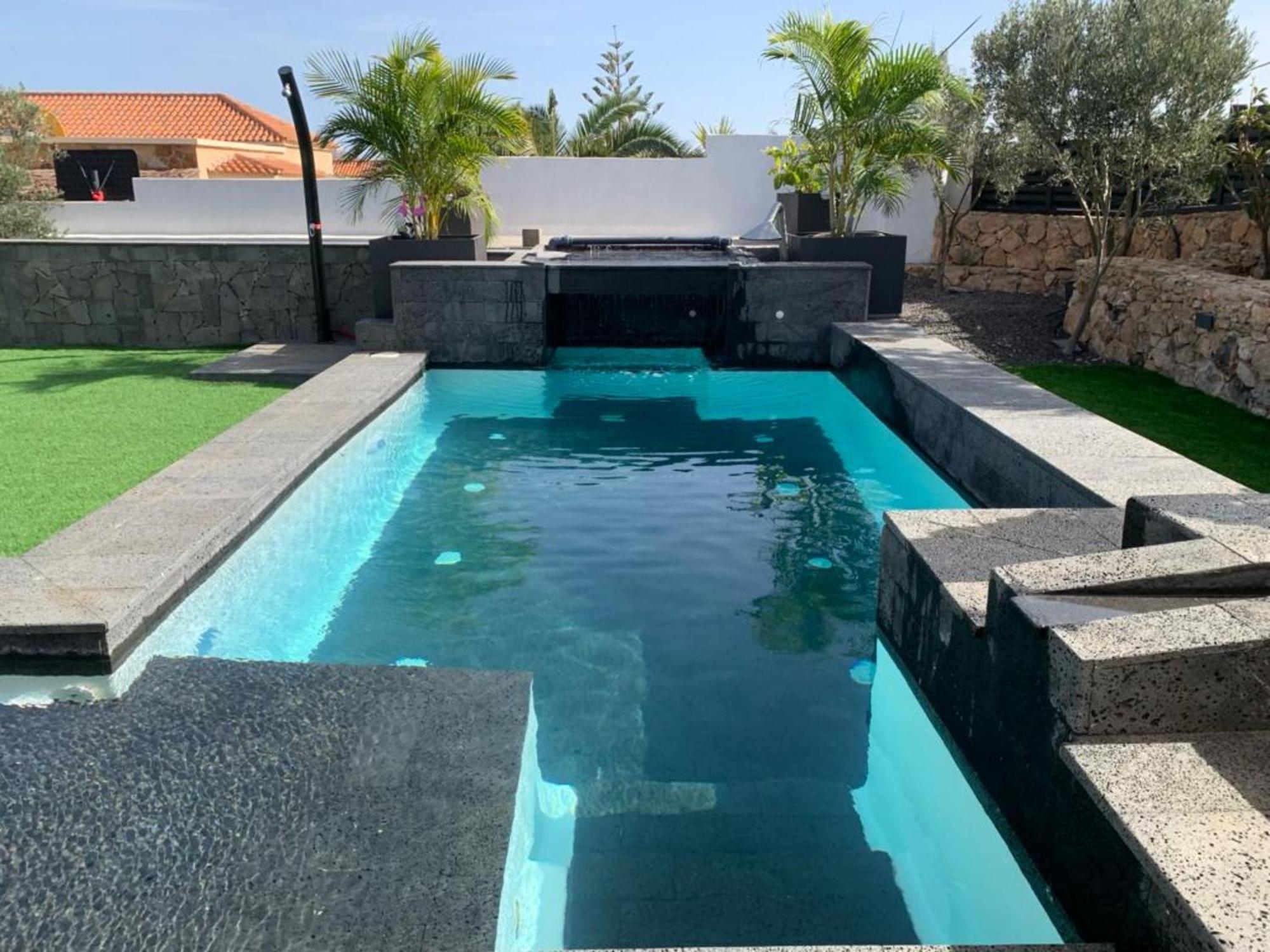Laian Villa Triquivijate Exterior photo